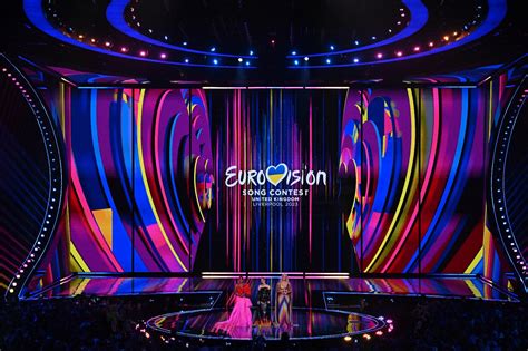 Concert Électrique d'Ananda: Quand la Thaïlande s'enflamme pour l'Eurovision!